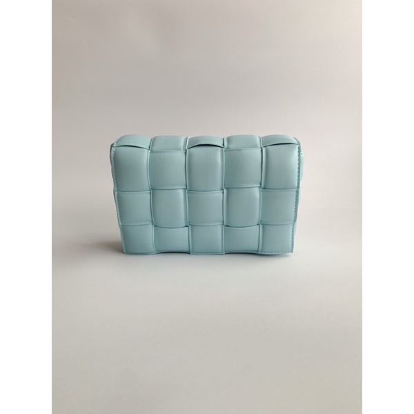 BV Padded cassette look alike korean bag in blue LIKE NEW nettprice