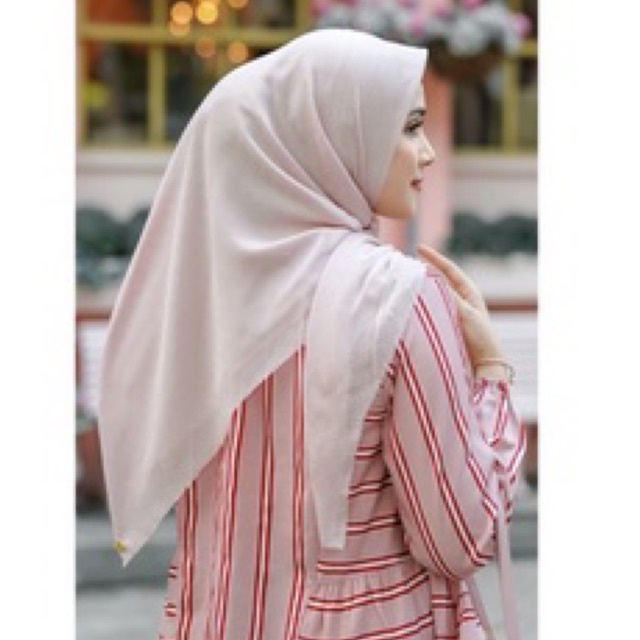 SOLDxxxREADY BUTTONSCARVES EVERYDAY TAPIS EMBOSSED-PALE PINK