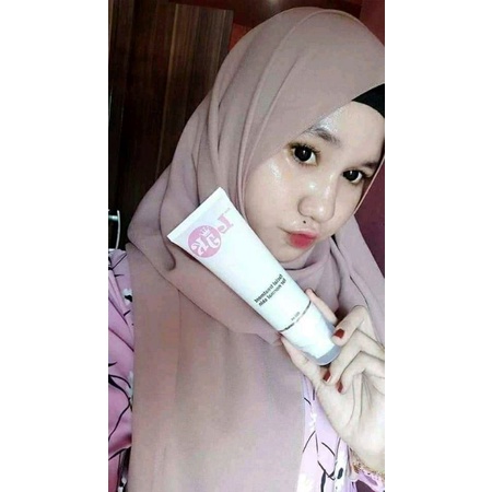 Facial treatment Ljk