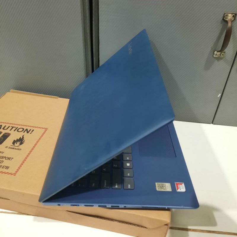 Laptop Lenovo ideapad 330 Amd A9-9425 Doblevga Amd Radeon R7+R5 M440 2GB Ram 4GB/1TB windows 10