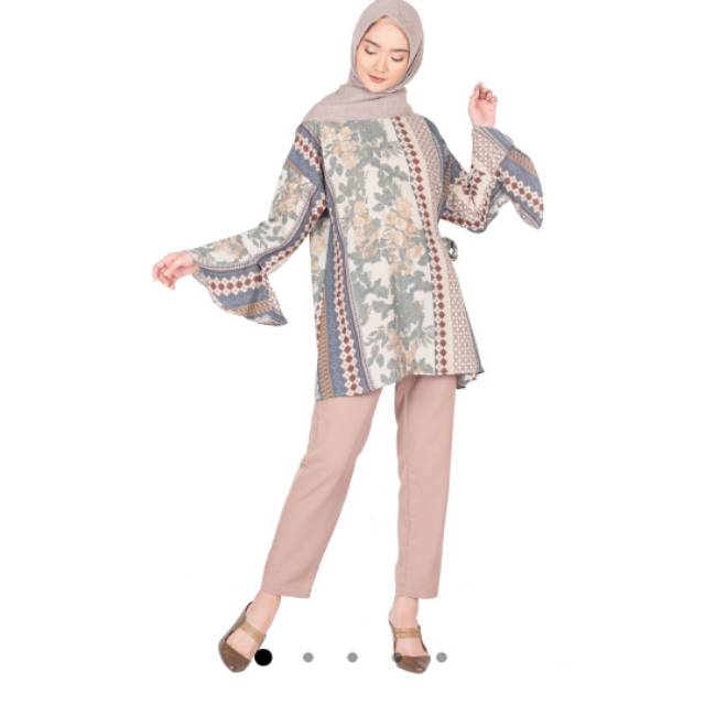 Plasma top by Ria miranda