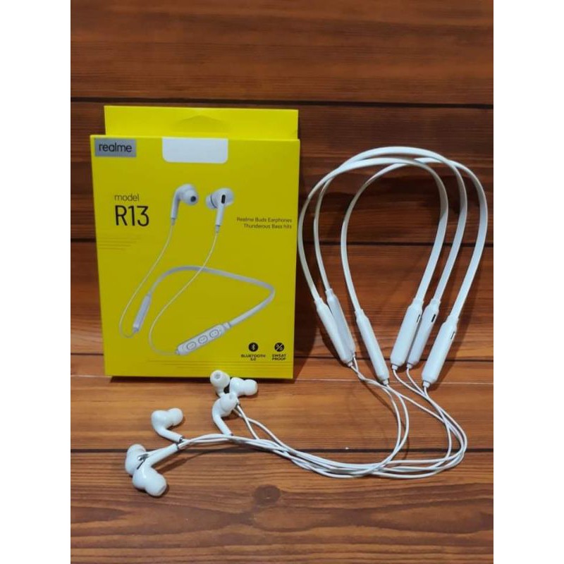 Heandset Realme R13