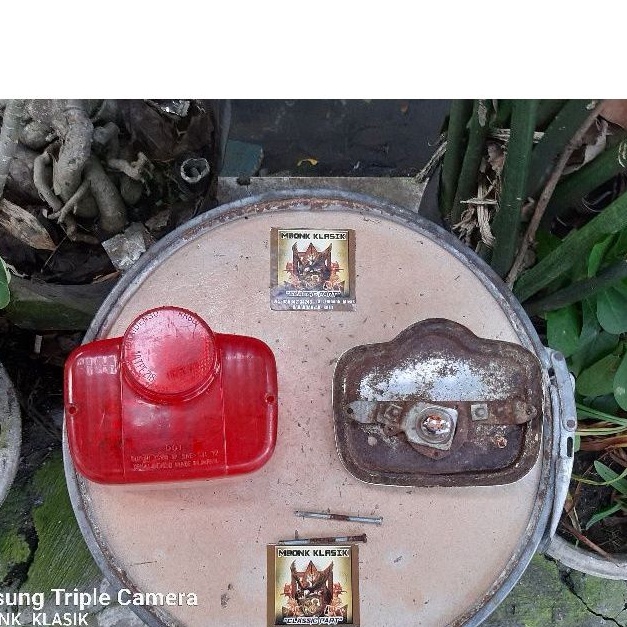 stoplamp suzuki a100 ORIGINAL dudukan stoplamp suzuki a100 pangkon lampu belakang suzuki a100