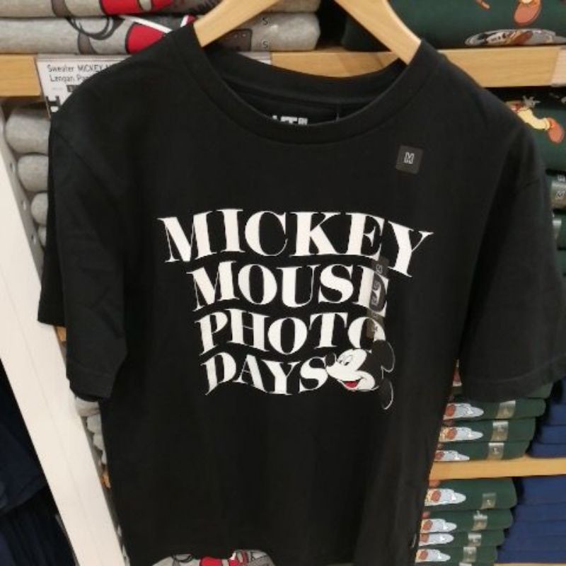 UNIQLO KAOS UT PRIA