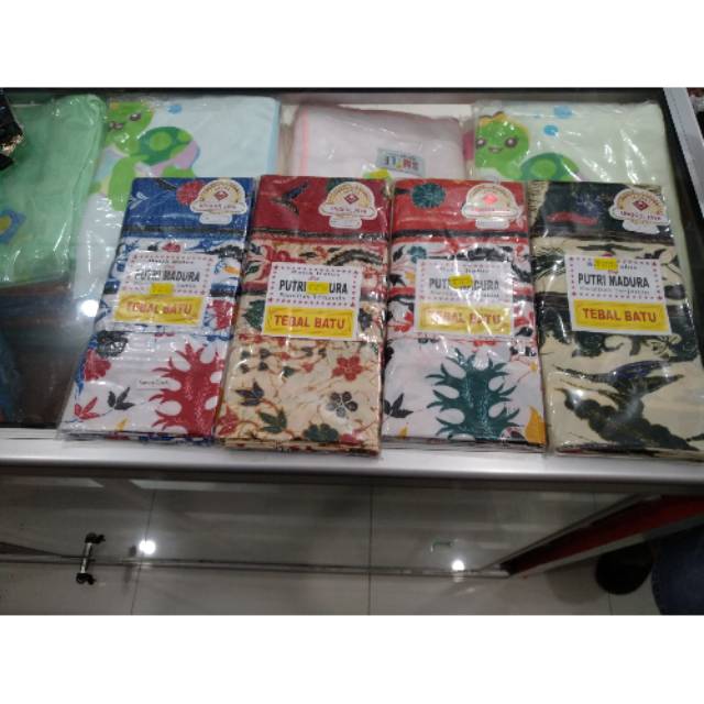 SARUNG CEWEK PUTRI MADURA/ SARUNG WANITA/ SARUNG BATIK/ SARUNG MURAH/ SARUNG PEREMPUAN/ SARUNG KATUN