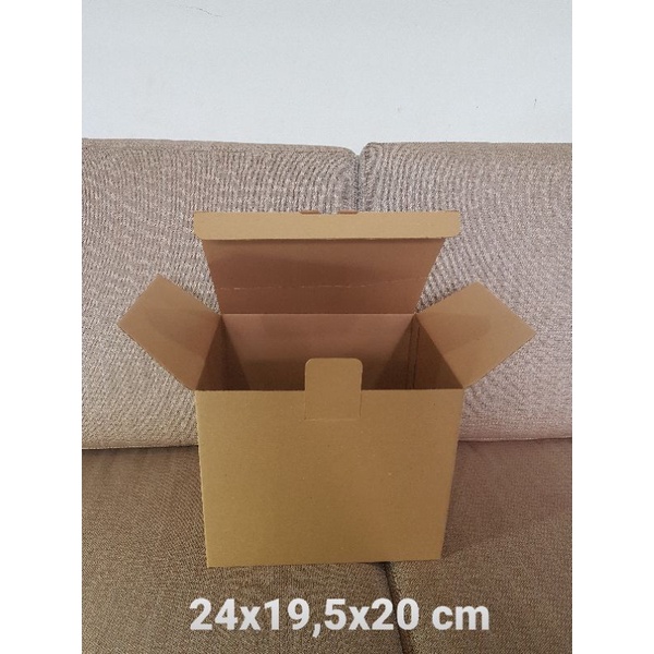 

Kardus Box uk. 24x19,5x20 cm Kotak Karton Die Cut