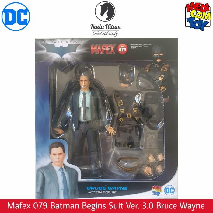 Mafex 079 Bruce Wayne Batman The Dark Knight Trilogy
