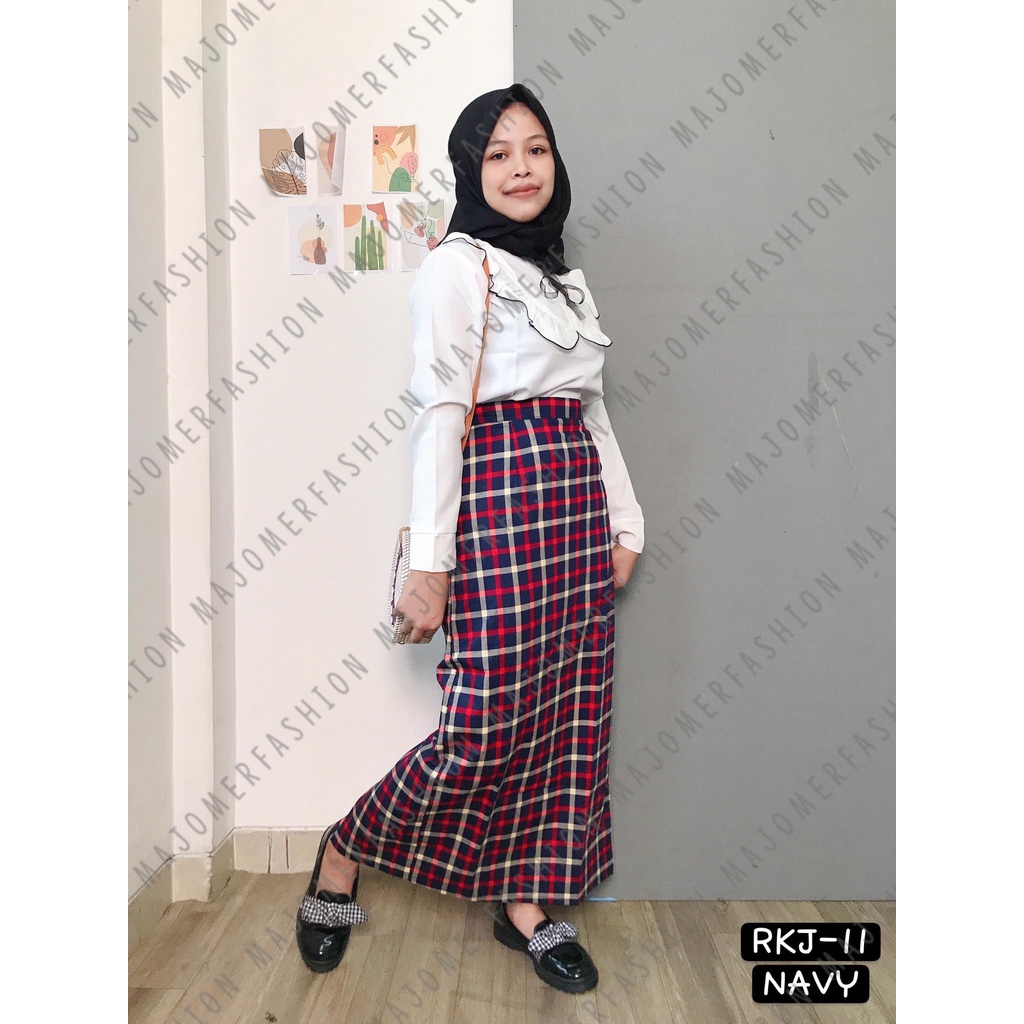 MAJOMER ® | ISHAK TARTAN LONG SKIRT - ROK PANJANG SEMI SPAN-RKJ-11 NAVY
