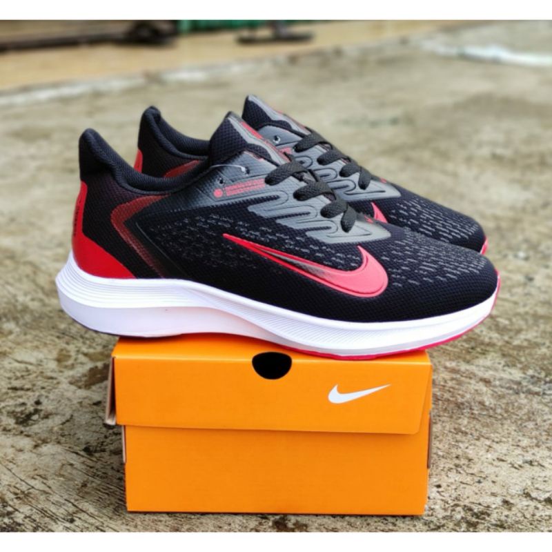 Sepatu nike zoom pegasus pria laris grosir seragaman airmax SB 270 720 35 shield import pria murah