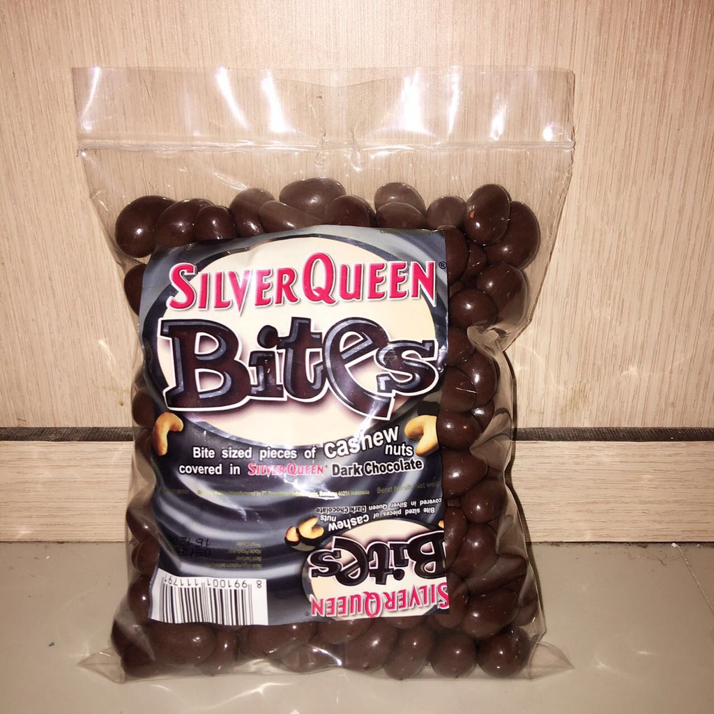 

RB22 Cokelat Silverqueen Bites 250g