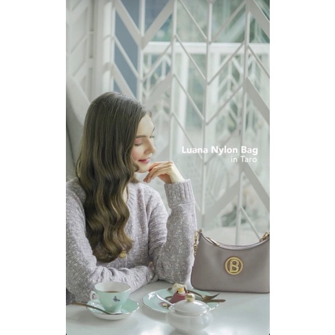Buttonscarves Luana Nylon Bag In Taro