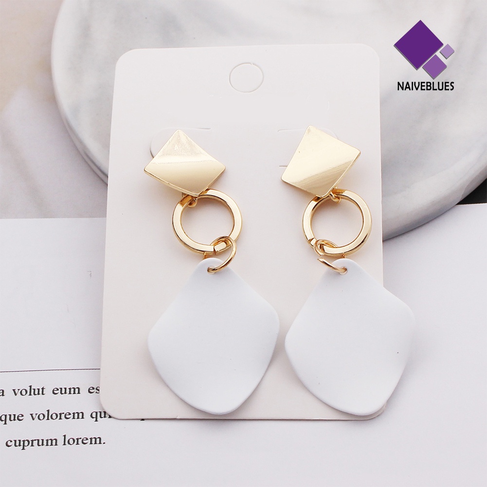 2 Pasang Anting Stud Bentuk Persegi Geometris Untuk Wanita