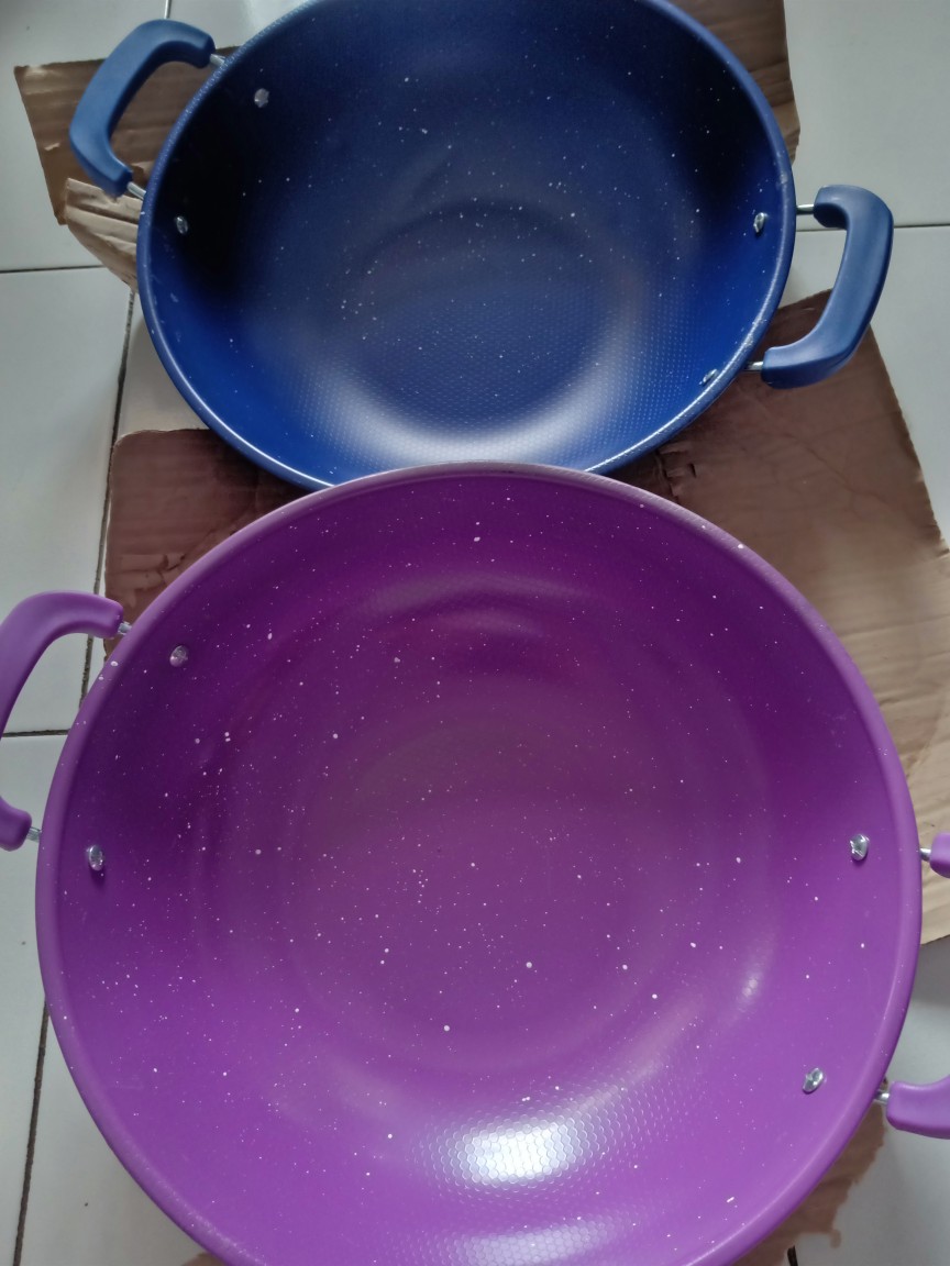 Wajan Enamel Warna Warni