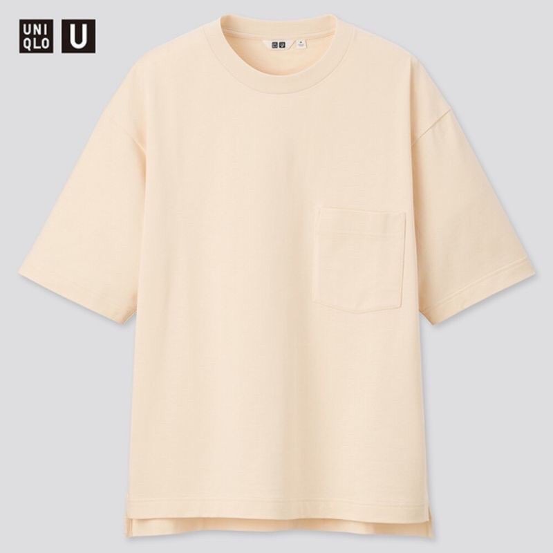 UNIQLO OVERSIZED T-SHIRT LENGAN PENDEK