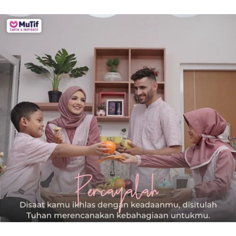 Sarimbit Ivana by Mutif