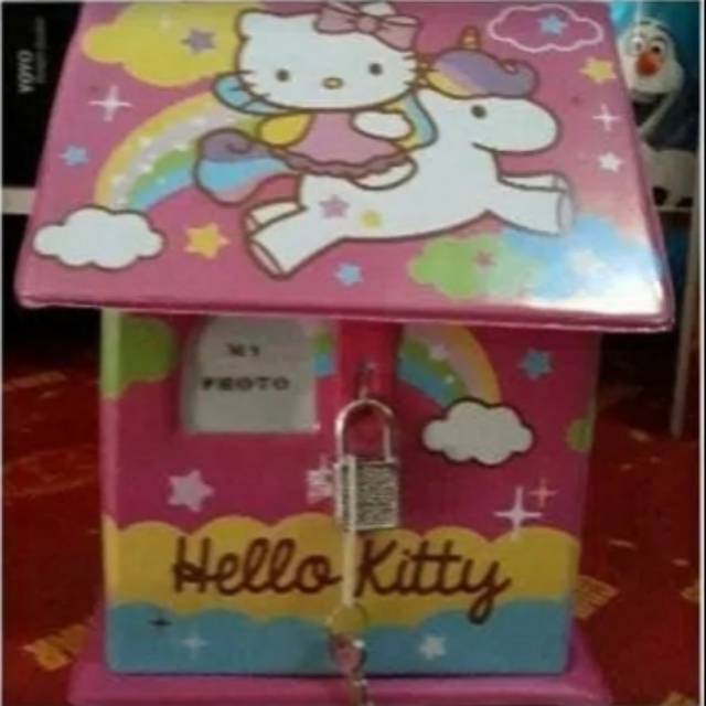 CRB Hello Kitty Celengan Rumah Besar Gembok Hello Kitty