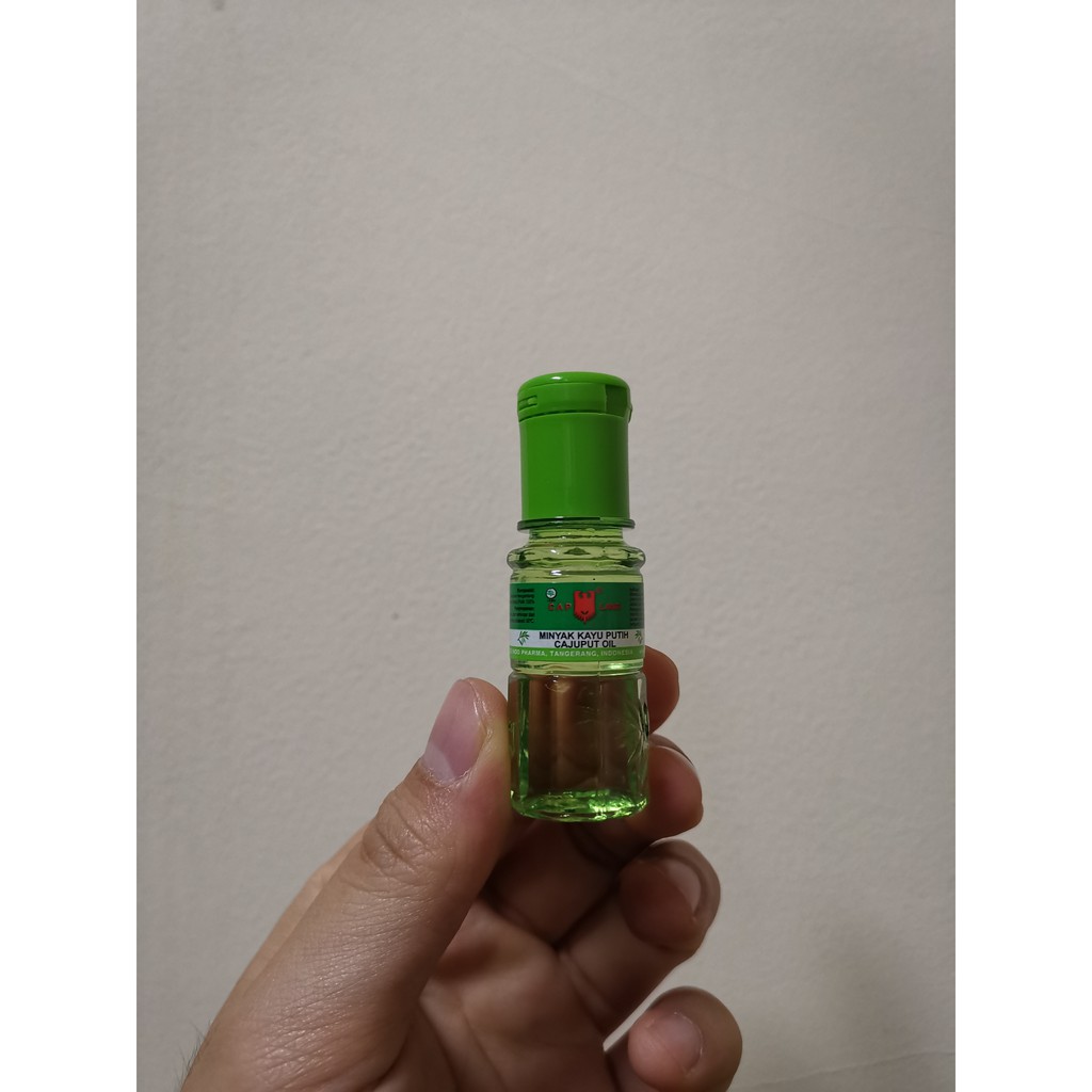 Minyak Kayu Putih Cap Lang 15 ML