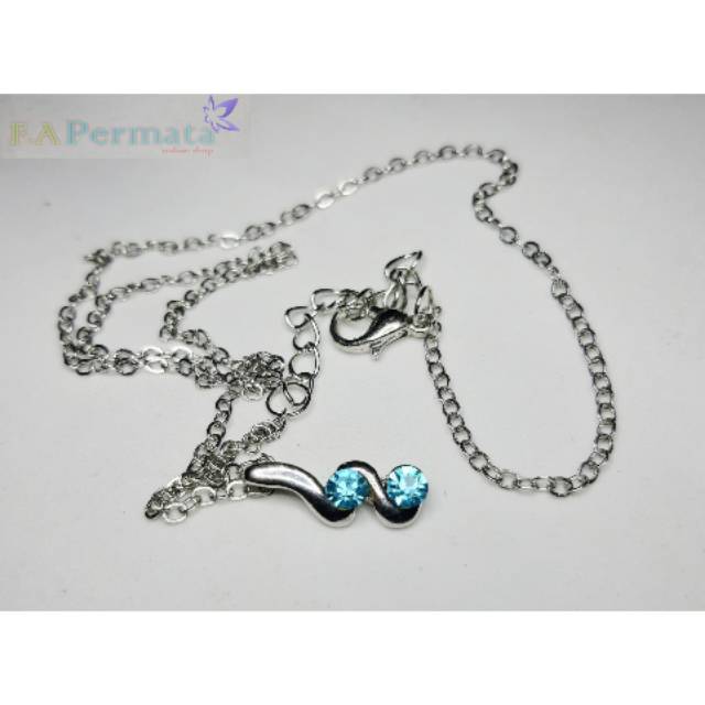 KALUNG LIONTIN WANITA BATU BLUE TOPAZ