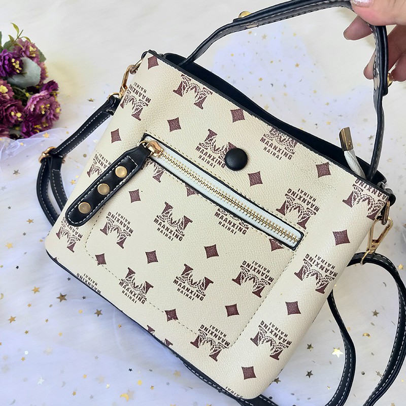 tas wanita cewek selempang handbag bahan kulit sintetis  tas lucu  murah surabaya