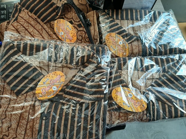 Atasan Baju Batik Tunic Sogan Coklat Sleting Depan Busui Cantik