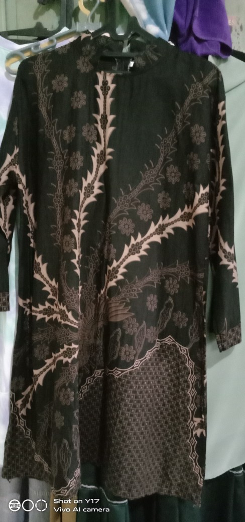 Emhabatik | Batik Couple Pria Wanita Kemeja Modern Kasual Tunik Adem Halus