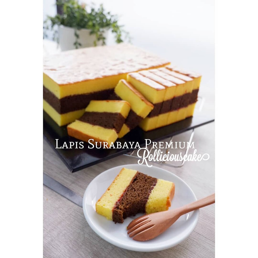 

Premium Lapis Pandan Surabaya Favorit Original
