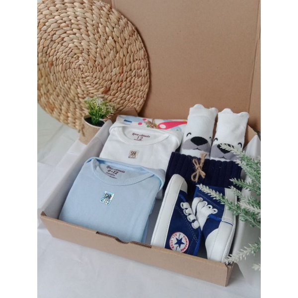 Baby Hampers 3/ Kado Lahiran/ Kado Bayi-H3-Biru Putih