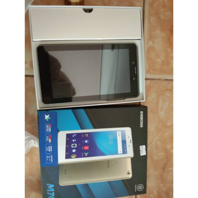 TAB EVERCOSS M70