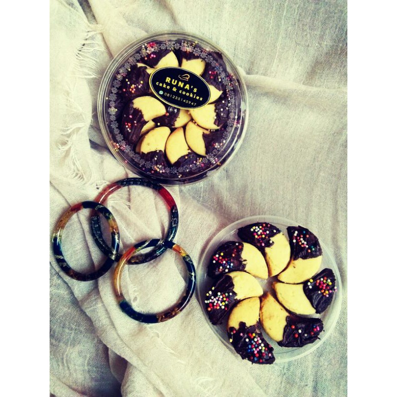 

kuelapiscoklat