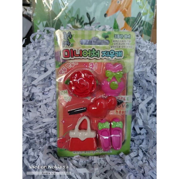 

penghapus motif lucu