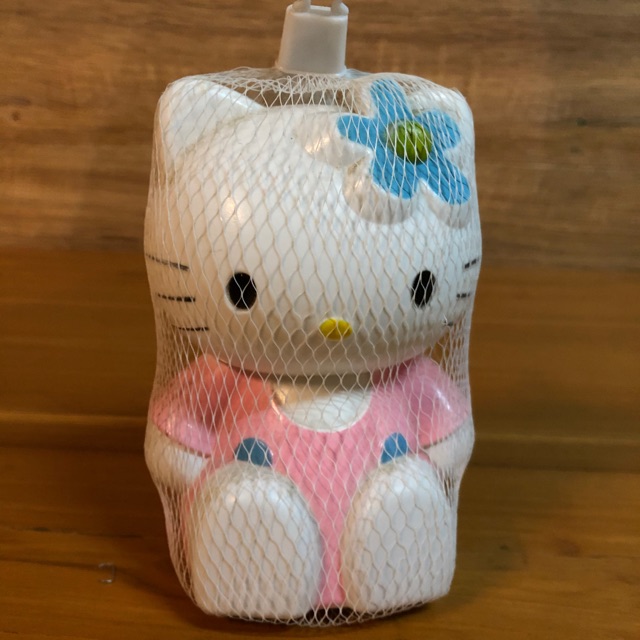 HELLO KITTY CELENGAN