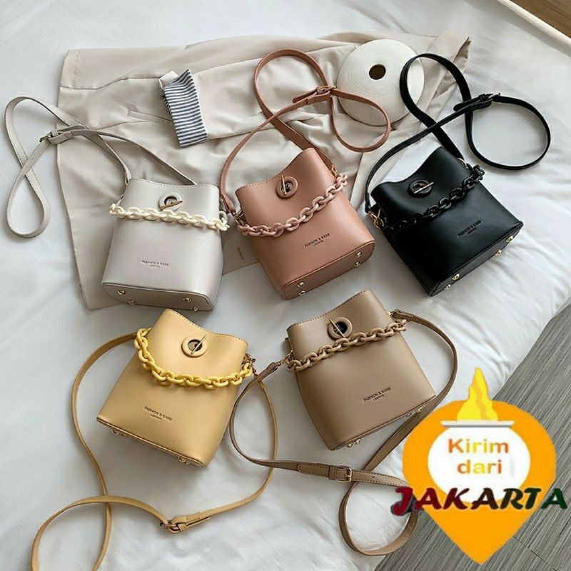 (2PC BISA IKG)GTBI99881345 New arrival!!! Tas Selempang ImportPremium Terbaru