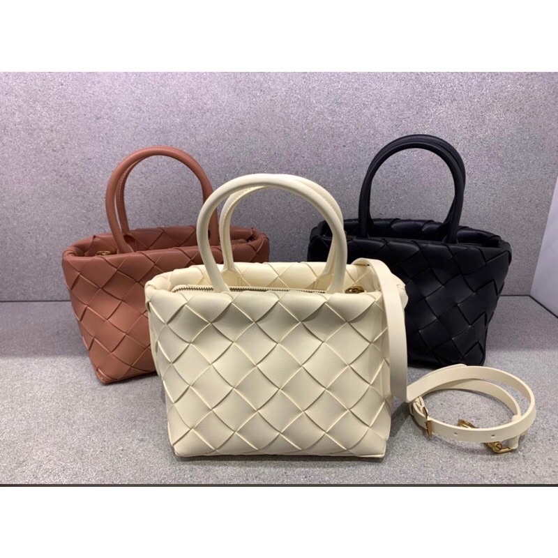 Tas wanita top handle CK original store