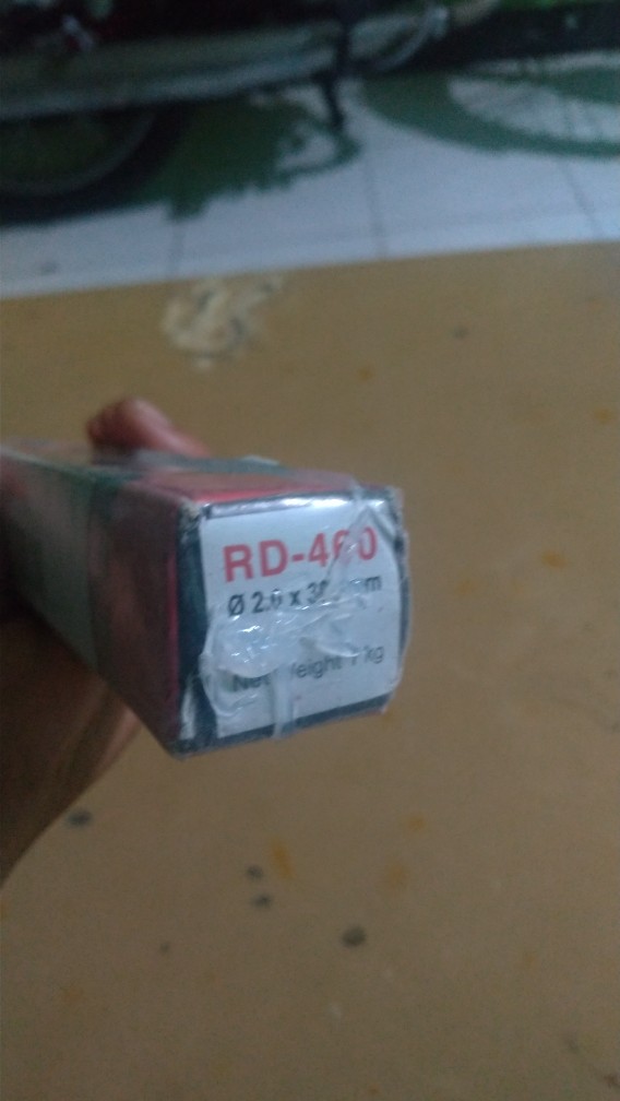 Kawat Las Rd460/2mm X 300mm Nikko Steel Kemasan 1kg