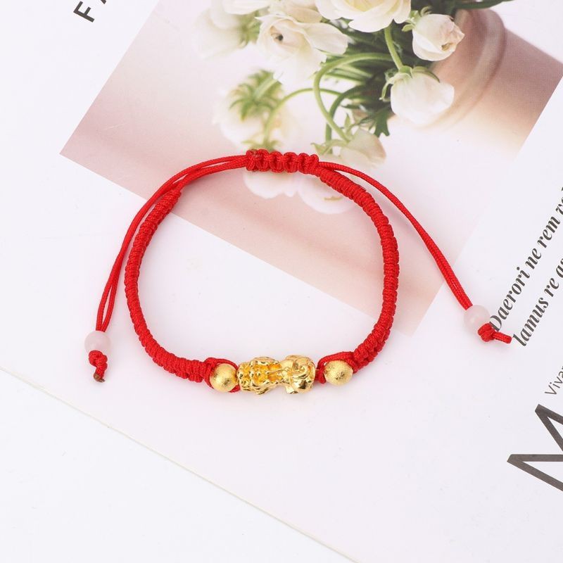 Gelang Tangan Tali Merah Ornamen Pi Xiu Mata Iblis Emas Gaya Feng Shui Cina