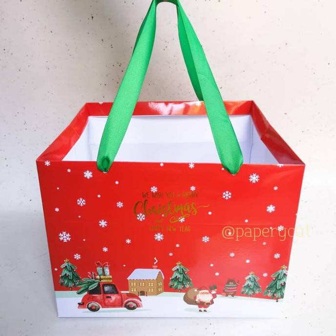 

Buruan Serbu] Paperbag Christmas Persegi P23,5 L23,5 T18Cm - Red
