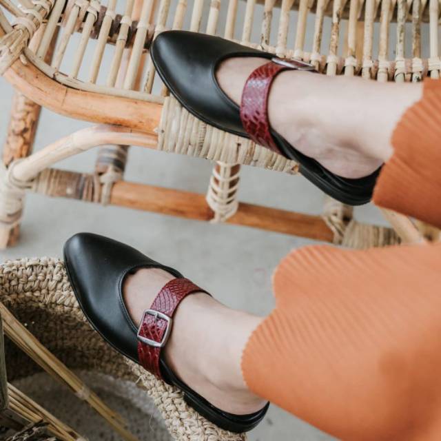 Sepatu Dianable Mecca Croco Black