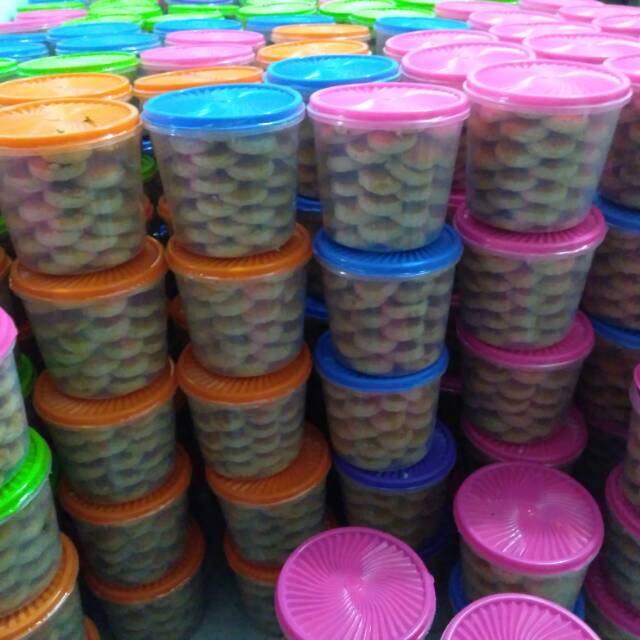

Kue kacang enak