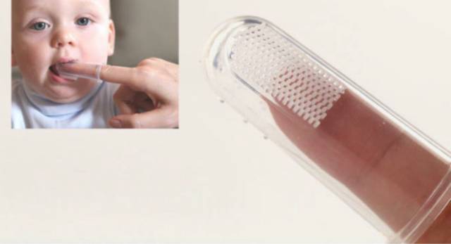 UNNISO - Finger Tooth Brush / Silicone Baby Finger