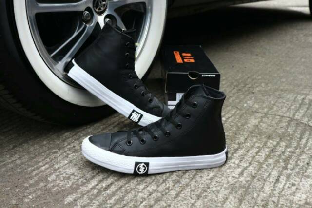 BEST SELLER SEPATU CONVERS LEATHER CONVERS HIGH CONVERS KULIT SINTETIS CONVERS UNDEFEATED SEPATU PRI