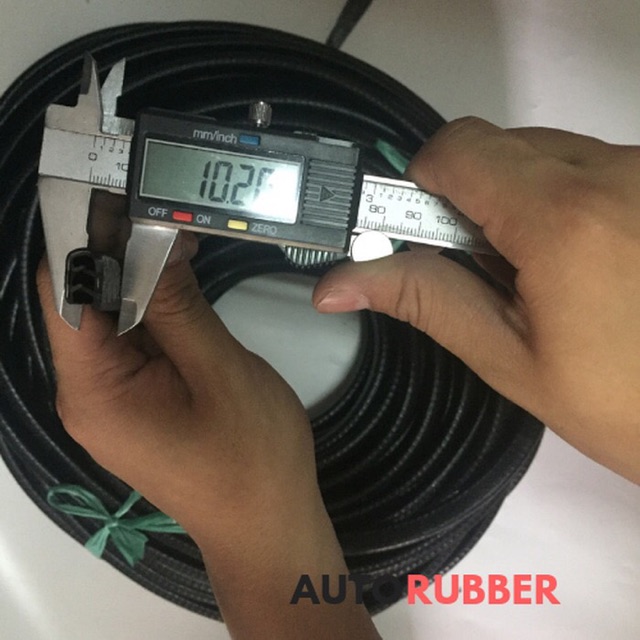 Karet Jepit U Body Hitam Jepit Engkel Bekled