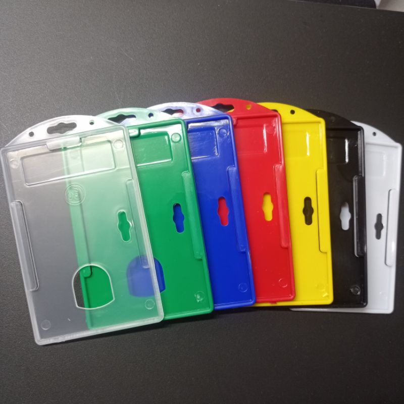 

TEMPAT ID CARD PLASTIK / CARD HOLDER