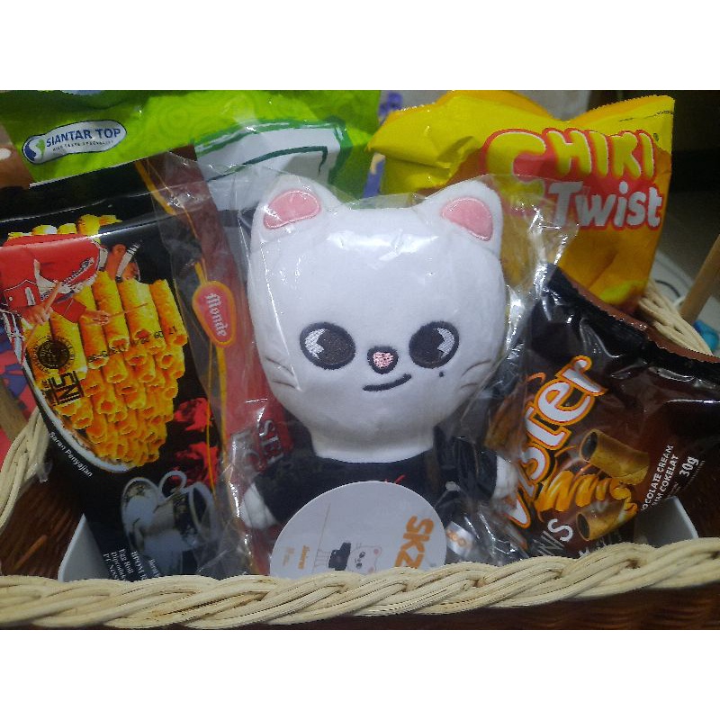 [READY STOCK] SKZOO PLUSH Original Ver. JINIRET SKZOO DOLL HYUNJIN