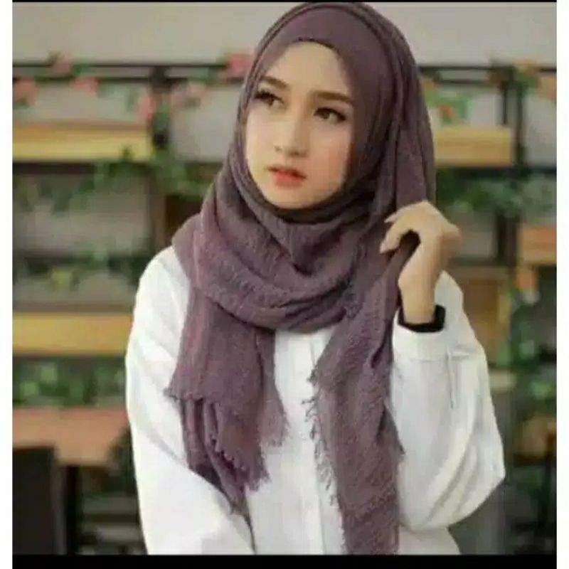 Pasmina negro sawl / pasmina crinkle kusut