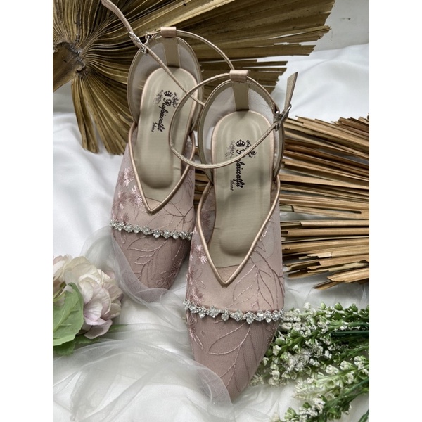 Rafaizoutfit  sepatu wanita violin rosegold tinggi 7cm kaca