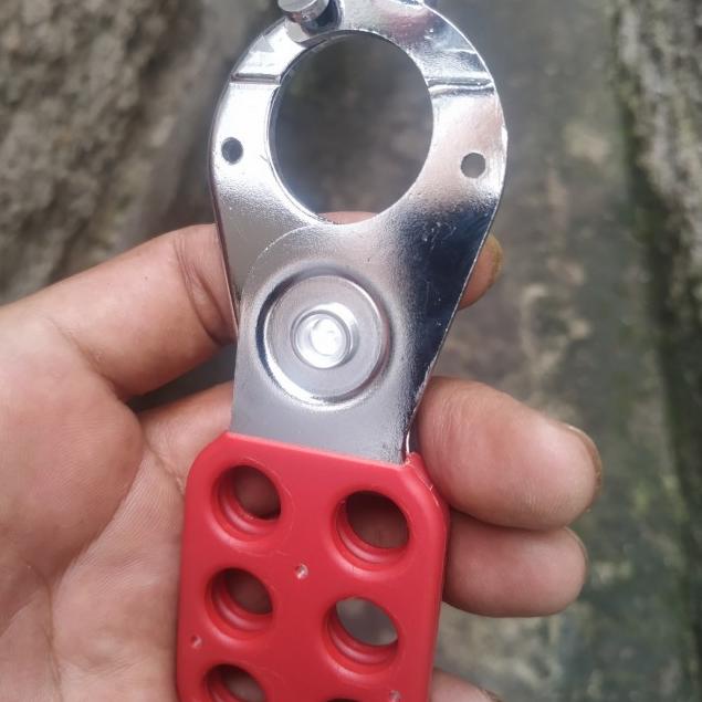 

☈ STEEL LOCKOUT HASP W/TAB ♚