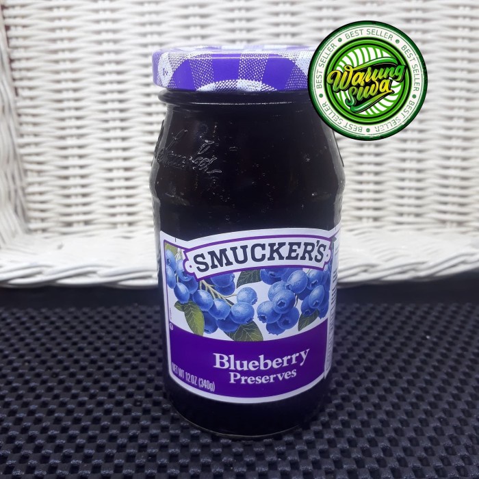 

Smucker's blueberry preserves 340 gram jar