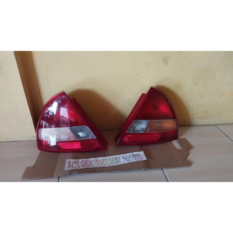 STOPLAMP LANCER LAMPU BELAKANG MITSUBISHI LANCER EVO4