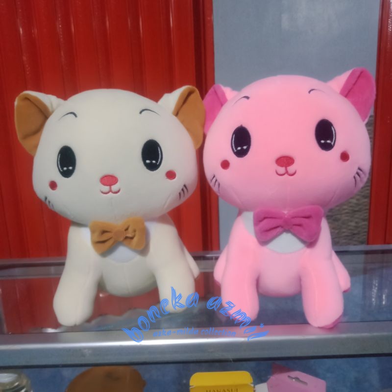 Boneka kucing duduk manis size l