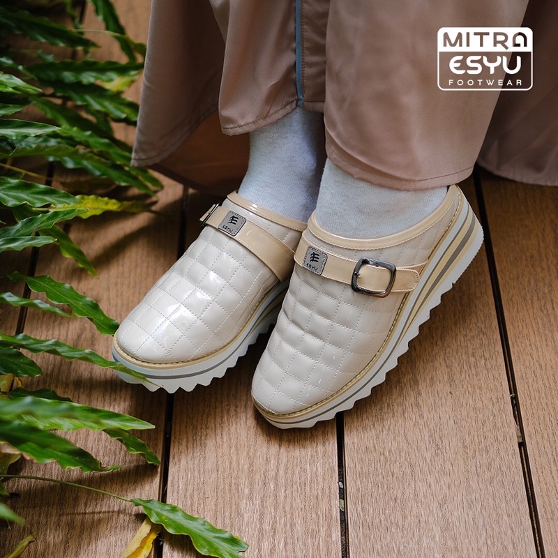 YOURA SERIES WEDGES muslimah original esyu